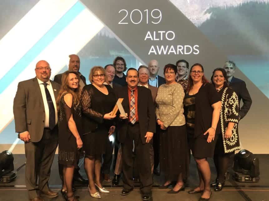Go East of Edmonton Alto Award Group Photo