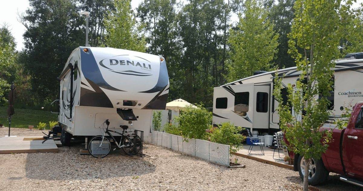 Blue Bird RV Park Go East of Edmonton