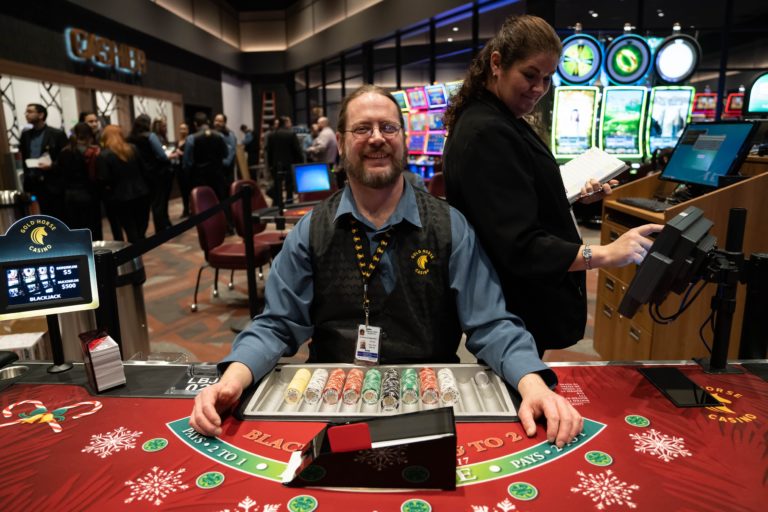 Gold Horse Casino Lloydminster 3 768x512