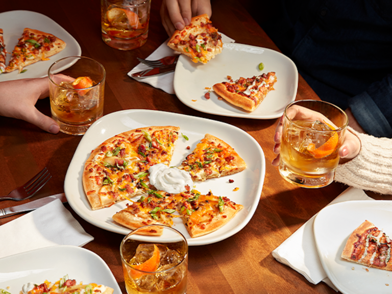 boston pizza.jpg 768x576