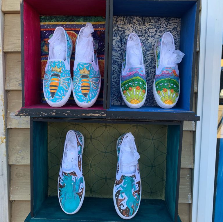 Blue Horse Gallery 4 768x767