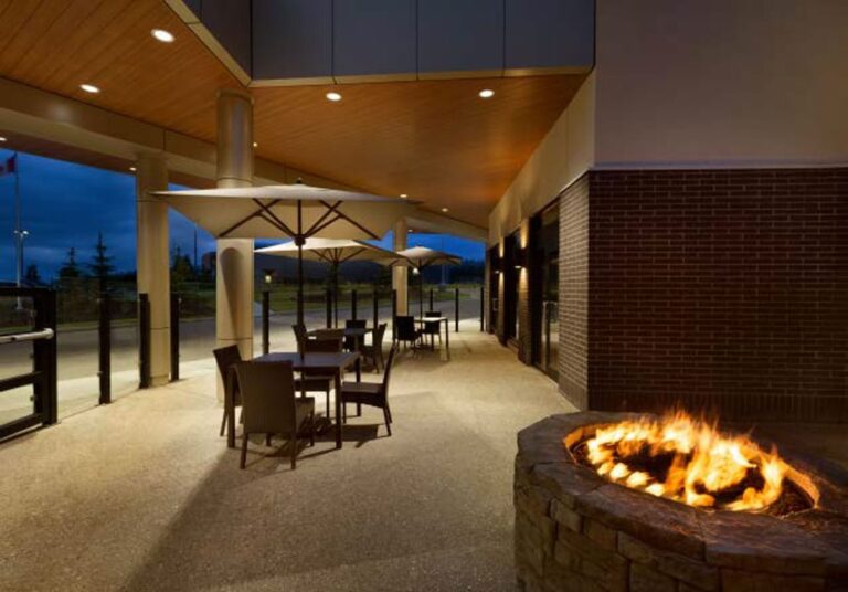 Hotel Dene Conference Centre Cold Lake 10 768x536