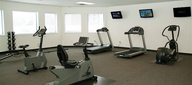 Lakeland Inn Cold Lake 10 768x343