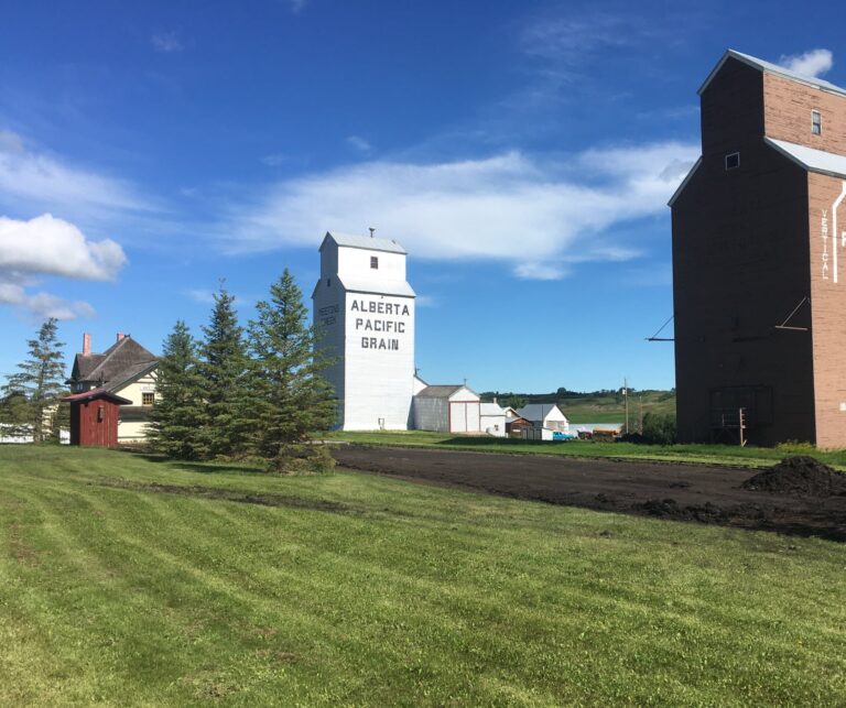 Meeting Creek 3 768x643