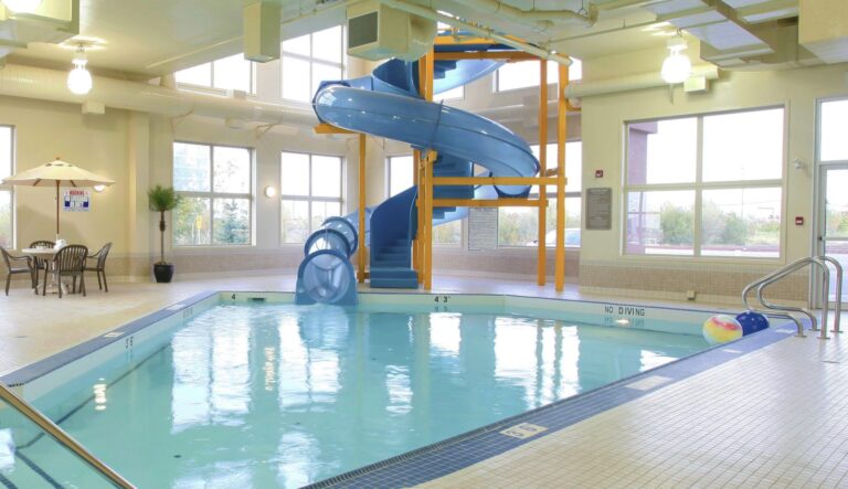 Pomeroy Vermilion Inn Suites 1 768x443