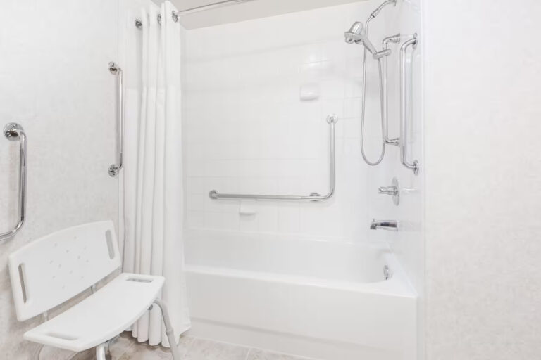 Ramada Sherwood Park 1 768x512