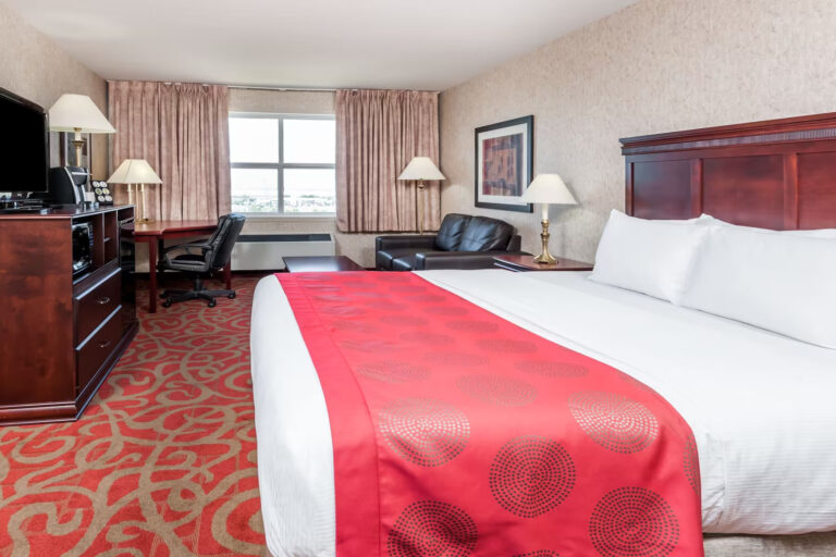 Ramada Sherwood Park 5 768x512