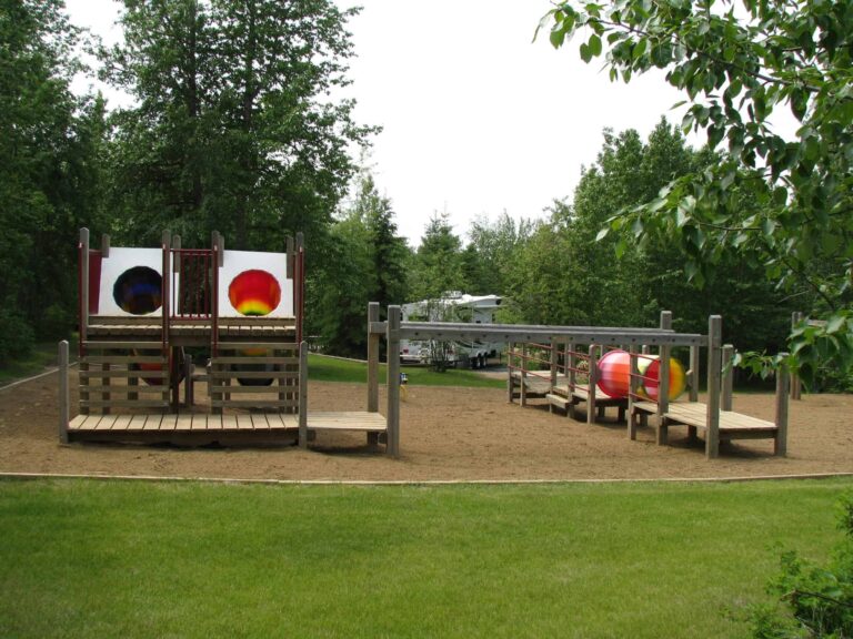 Floating Stone 4 768x576