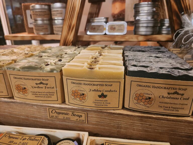 Lloyd Christmas Craft 3 768x576