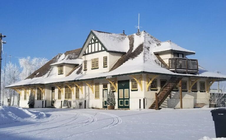 Vegreville Train Station 2 768x477