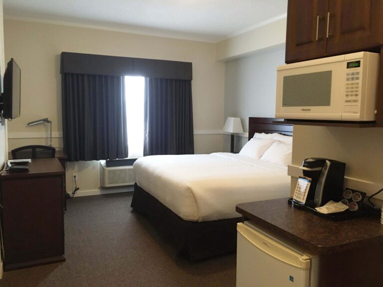 Lamont Days Inn 1 768x576